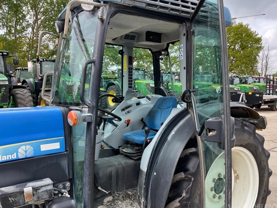 Tractor - New Holland T 4050 F