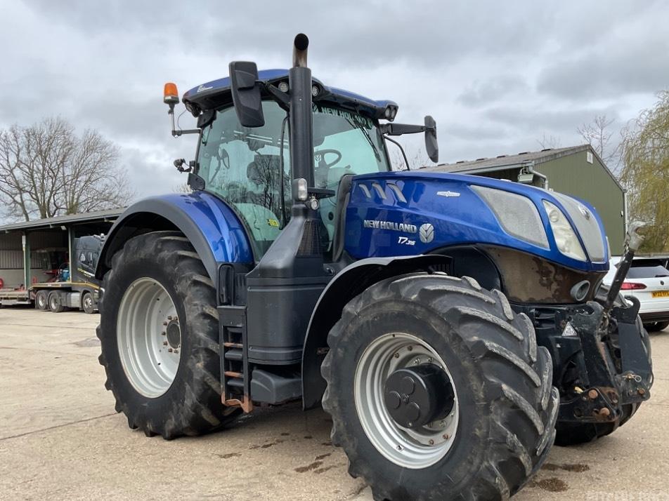Tractor - New Holland T 7.315 AC
