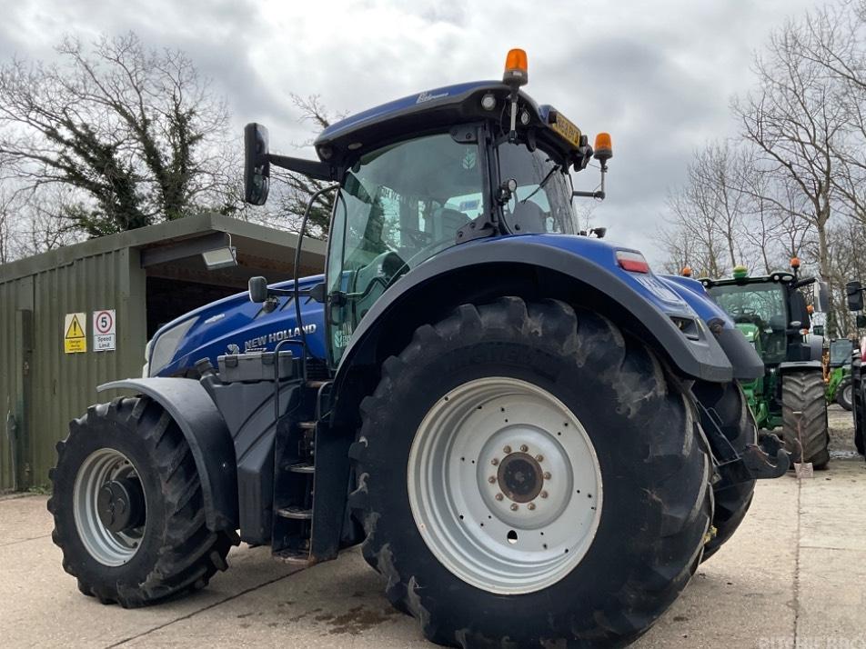 Tractor - New Holland T 7.315 AC