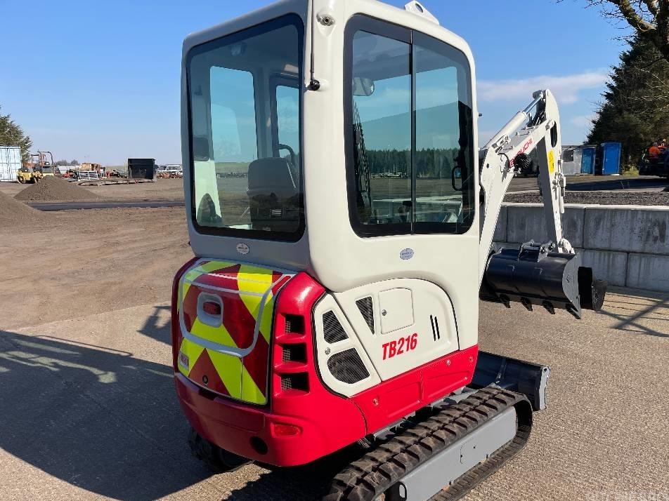 Miniexcavator - Takeuchi TB 216