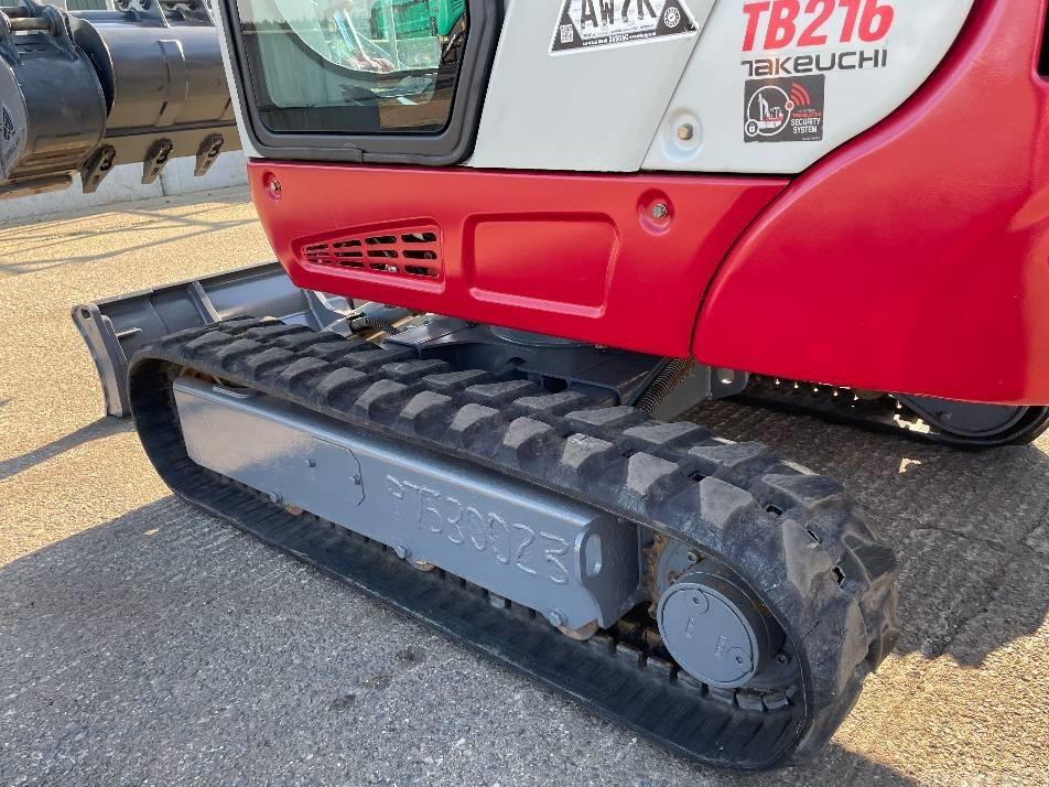 Miniexcavator - Takeuchi TB 216