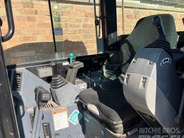 Miniexcavator - Takeuchi TB 23 R