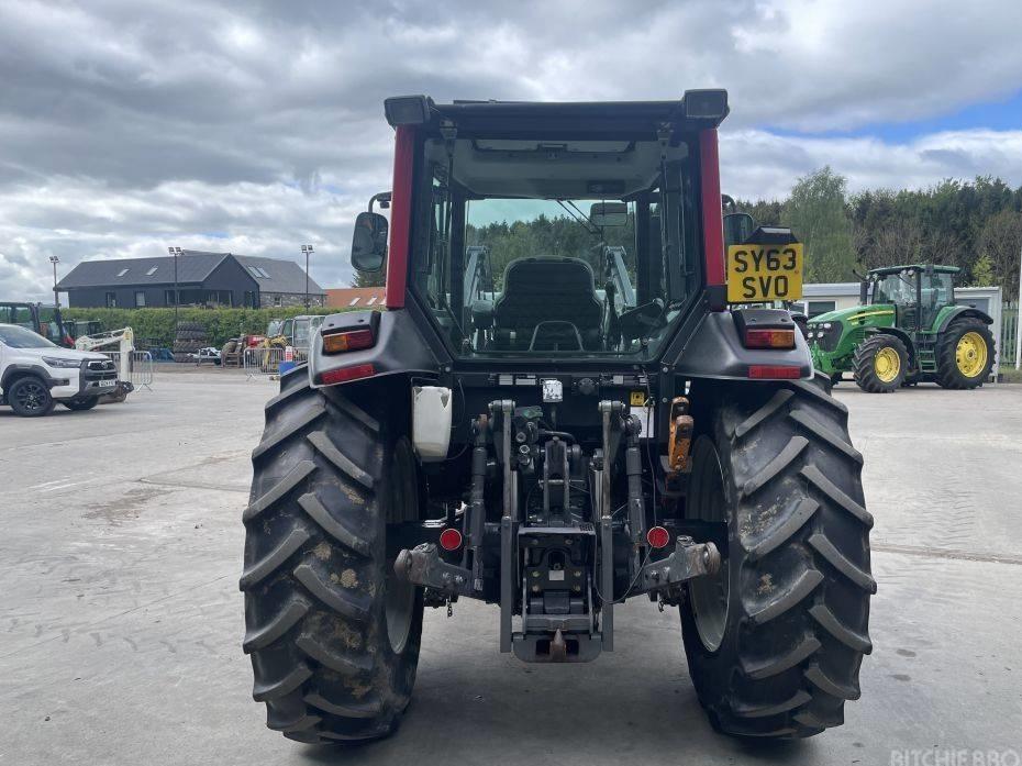 Tractor - Valtra A 83