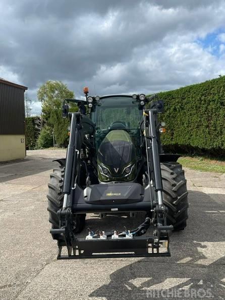 Tractor - Valtra G 125