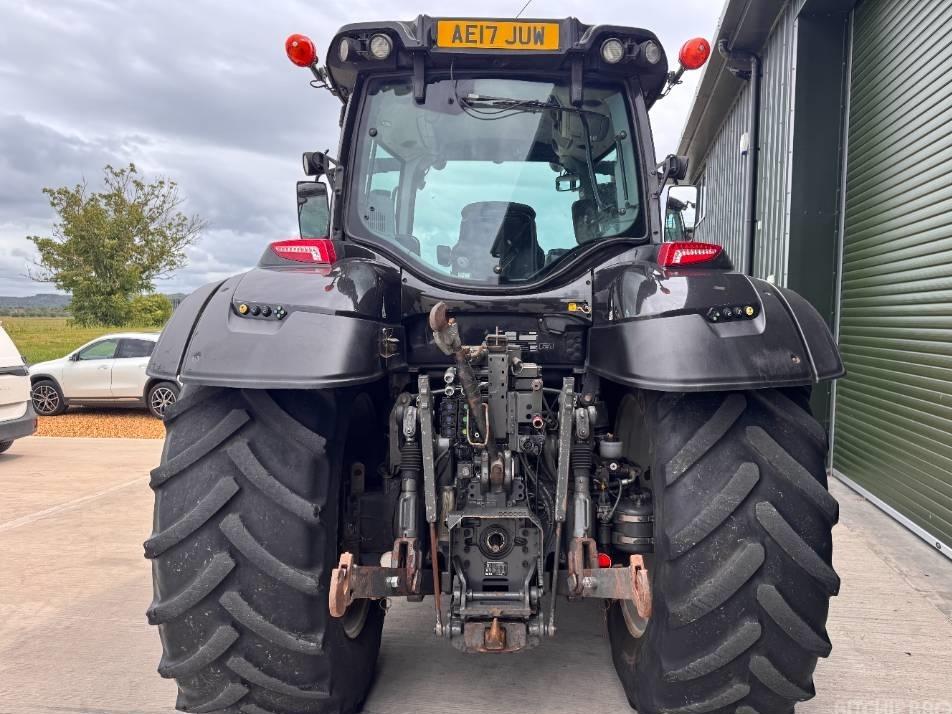 Tractor - Valtra T 174