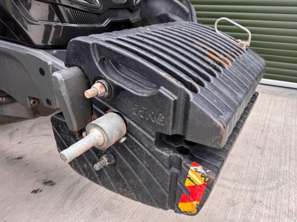 Tractor - Valtra T 174
