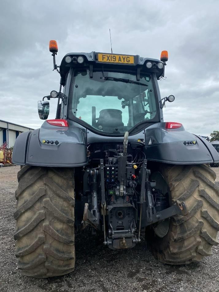 Tractor - Valtra T 174EA