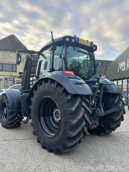 Tractor - Valtra T 235 D