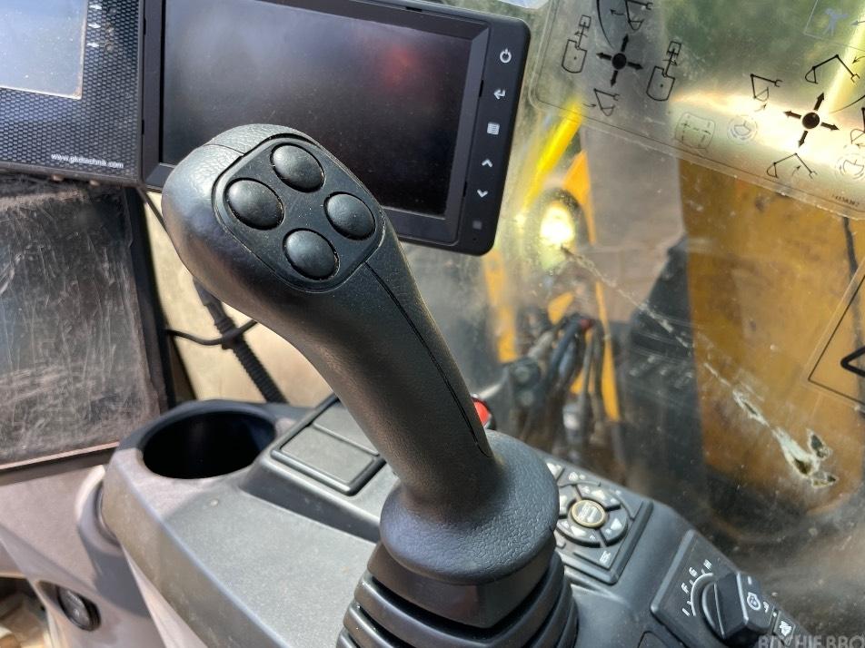 Excavator pe senile - Volvo ECR 355 EL