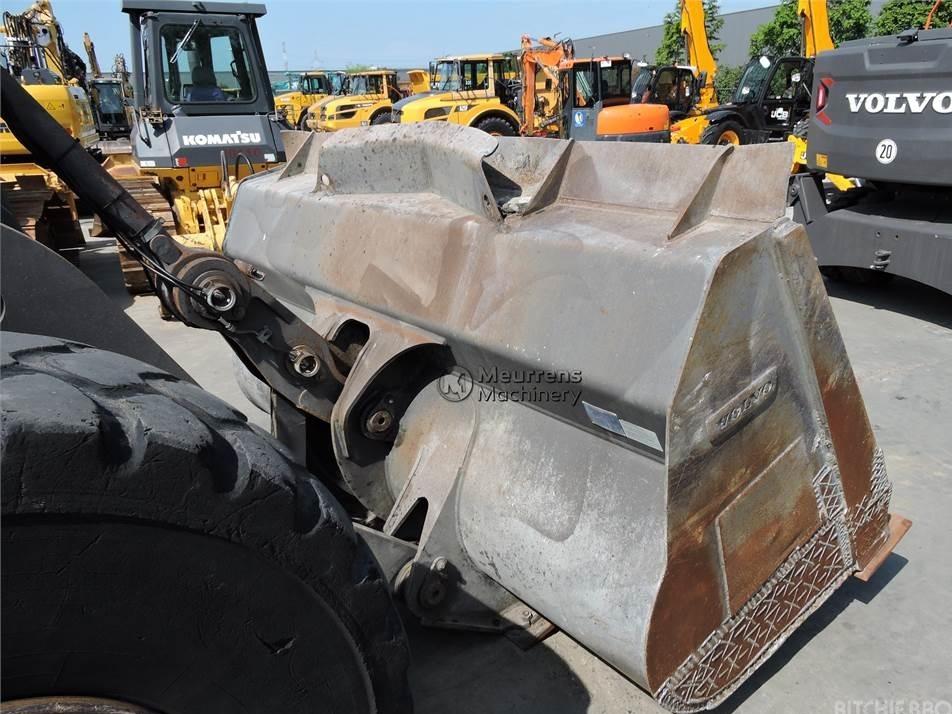 Incarcator frontal - Volvo L180G
