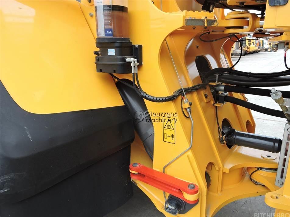 Incarcator frontal - Volvo L250G