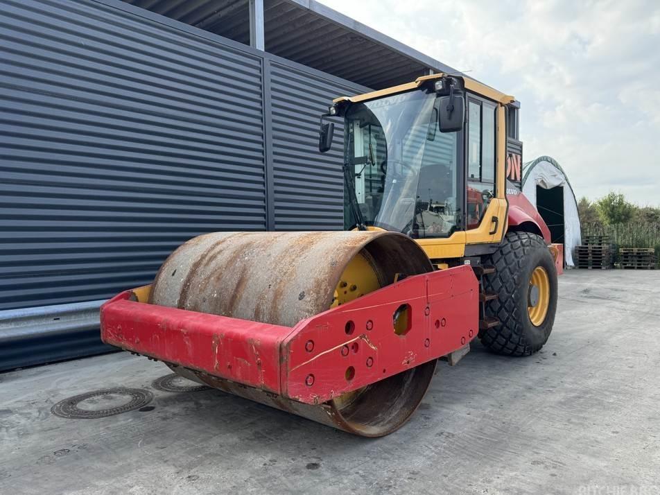 Cilindru terasier - Volvo SD135B